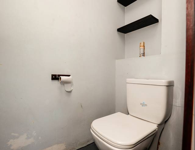 3 BEDROOM DUPLEX FOR SALE IN WINDERMERE